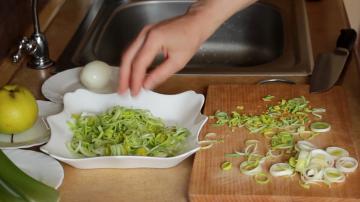 Kerroksittain salaattia "Kova" ilman majoneesia 🎄 Jouluruokailut 2020