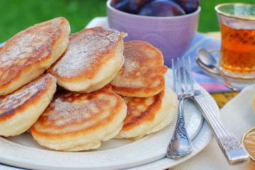 Pörröinen pannukakkuja aamiaiseksi: 5 reseptit